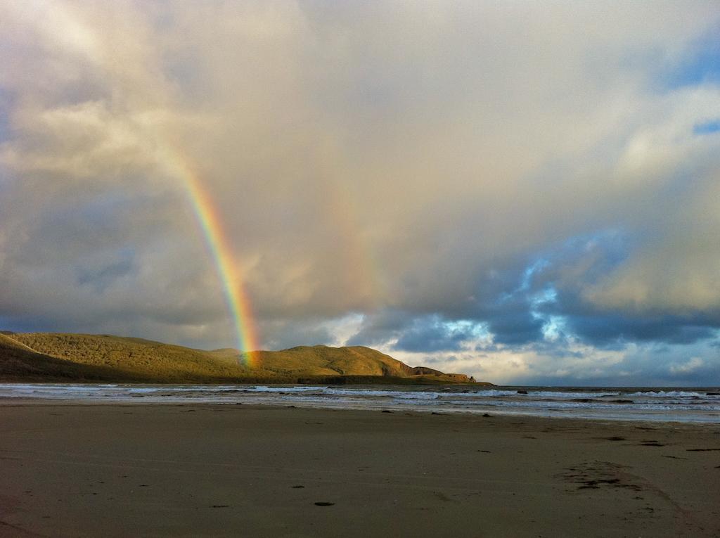Cloudy Bay Beach House South Bruny Bagian luar foto