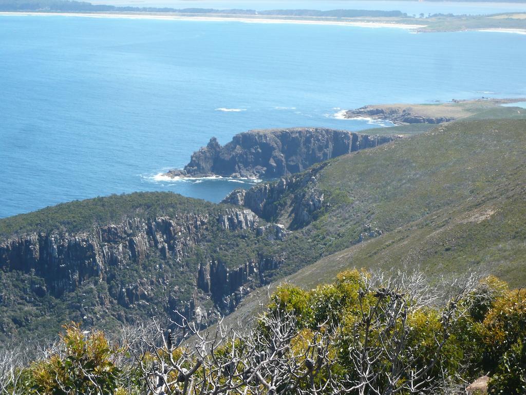 Cloudy Bay Beach House South Bruny Bagian luar foto