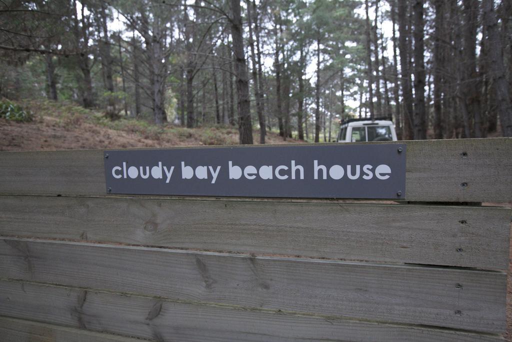 Cloudy Bay Beach House South Bruny Bagian luar foto