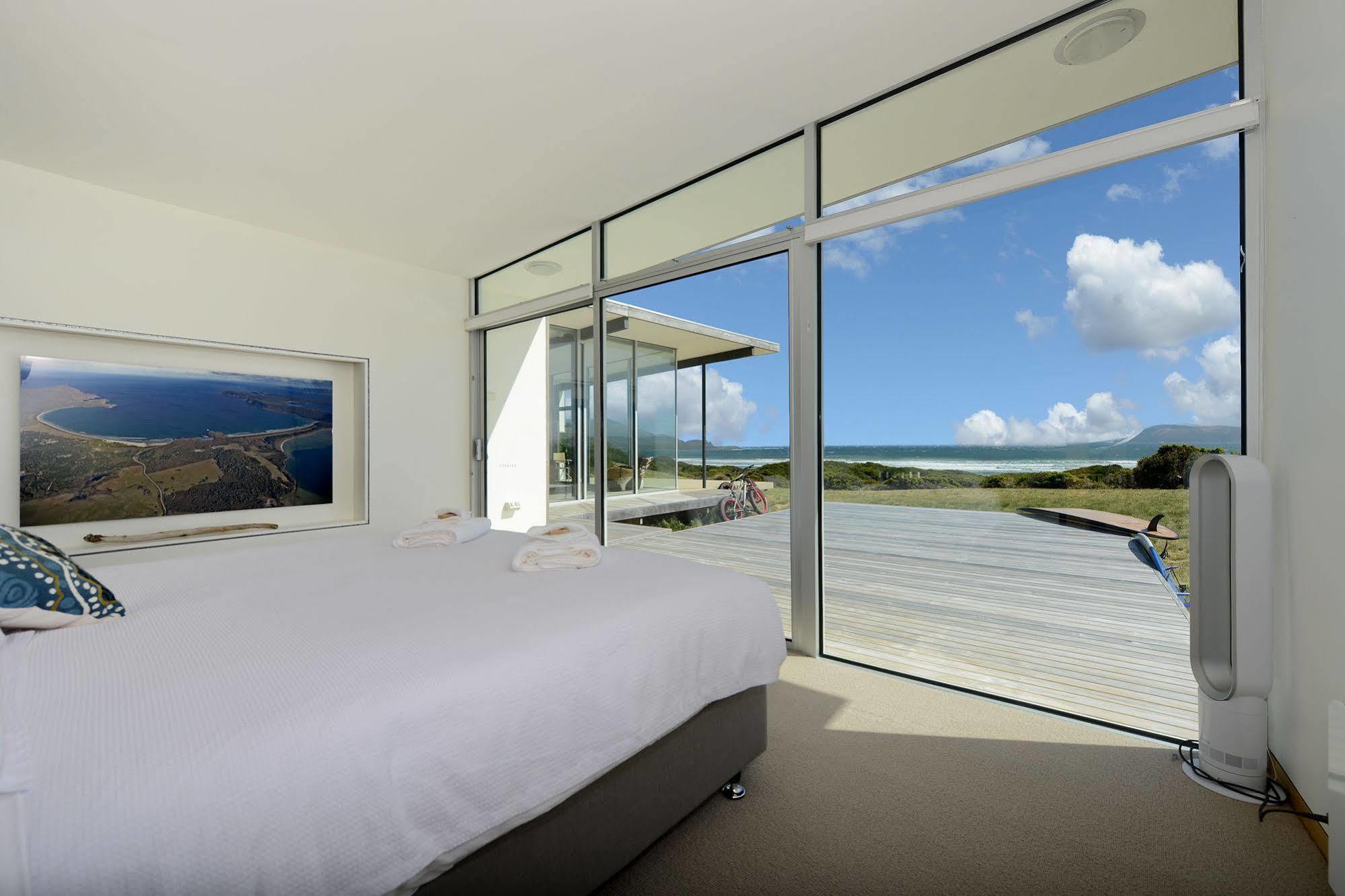 Cloudy Bay Beach House South Bruny Bagian luar foto
